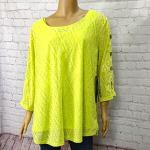 New 1X Neon Yellow Boxy Blouse with attached cami and Relaxed Fit